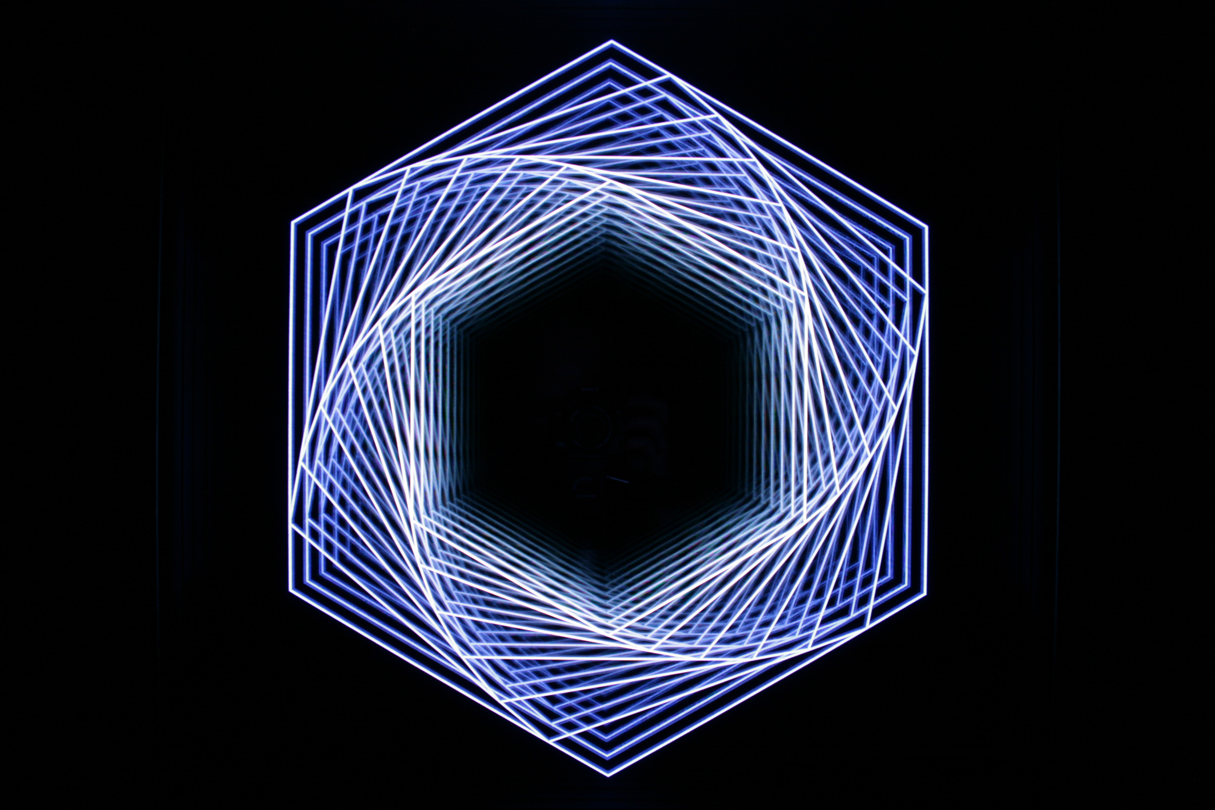 BARDULA - Beyond mirrors Hexagone - 23